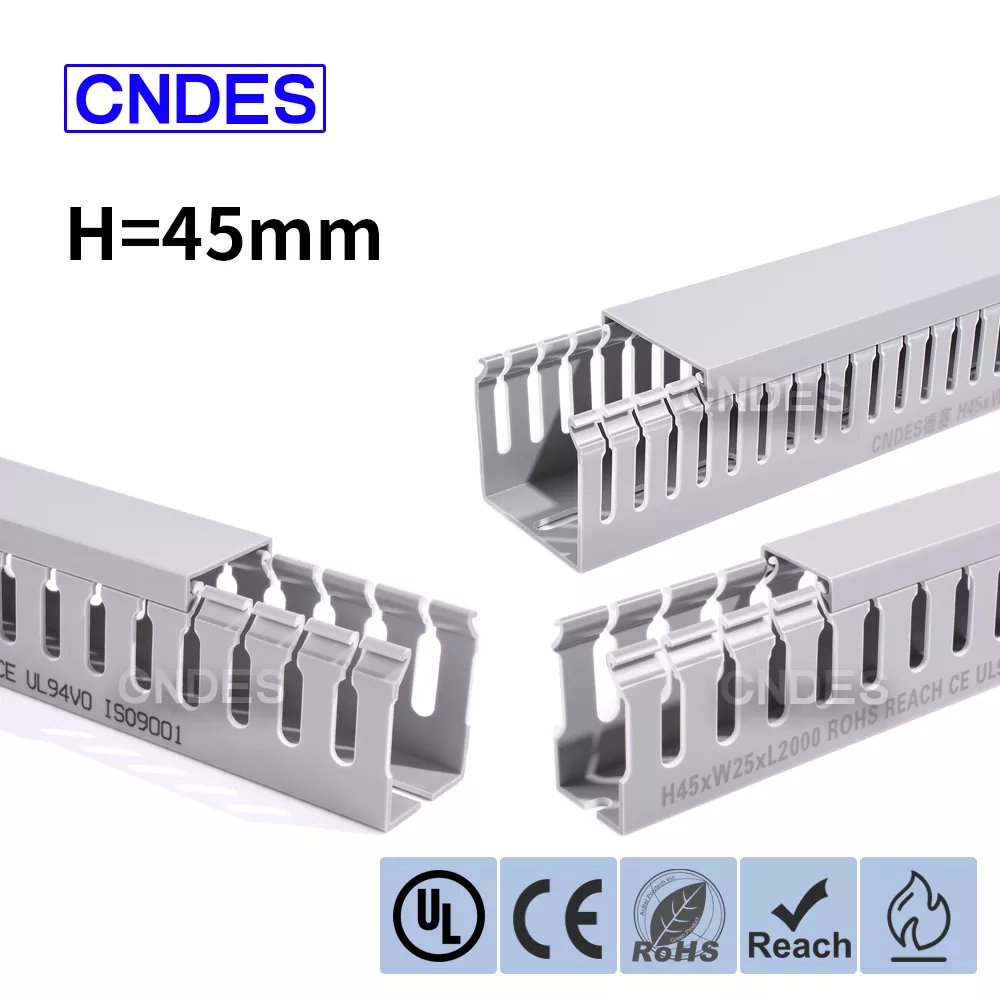 Szczelinowy kanał osłonowy z PVC o wysokości 45 mm