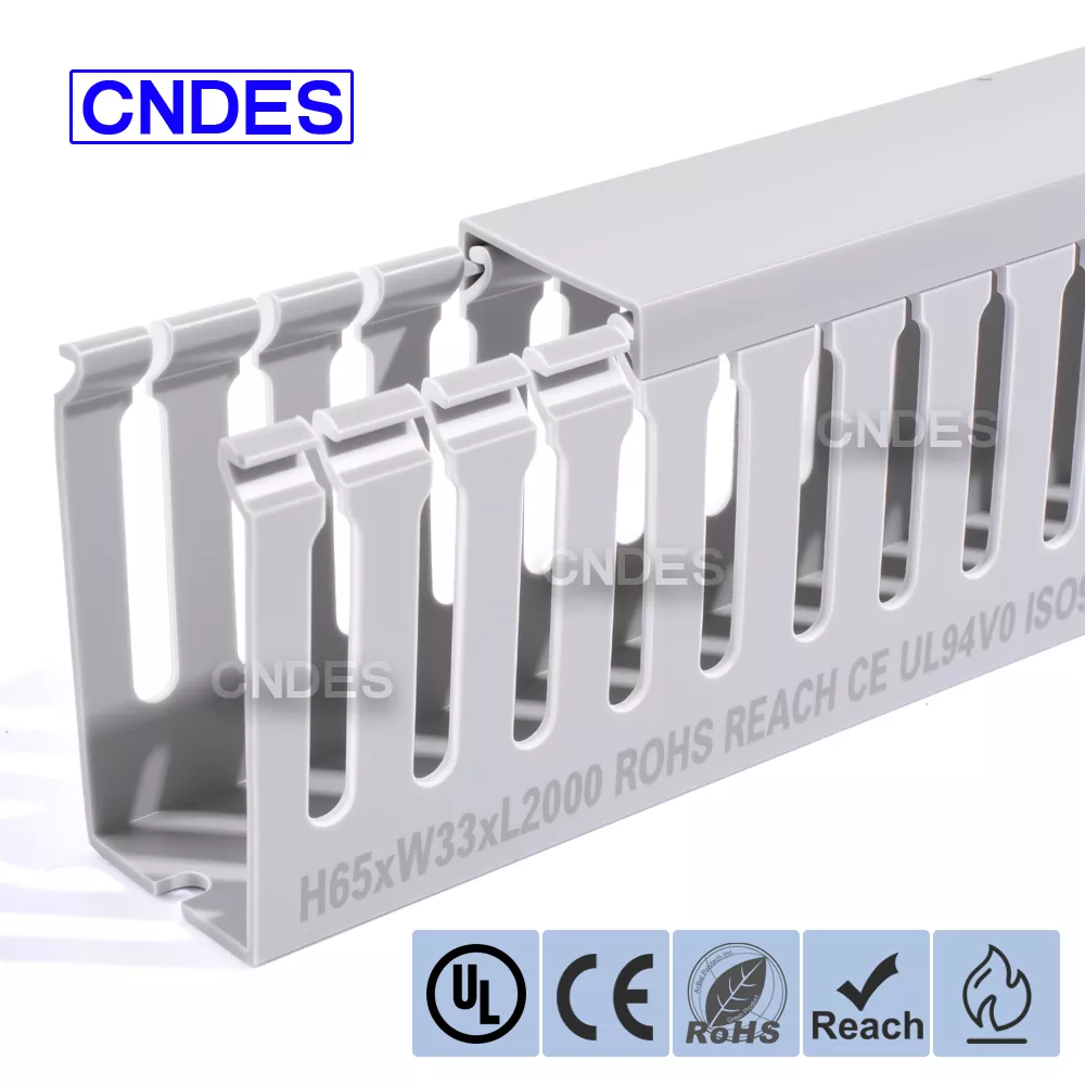 Kanał do prowadzenia kabli 65×33