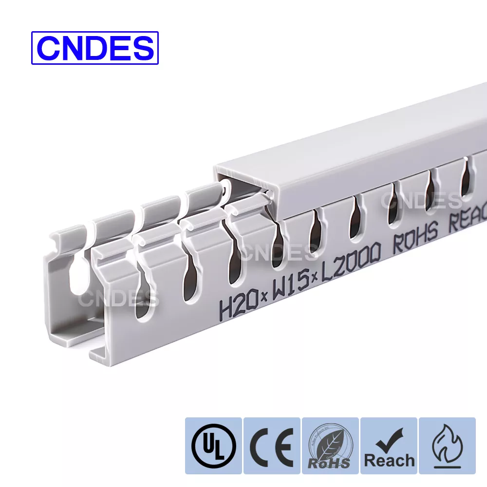 Szczelinowy kanał na przewody elektryczne z PVC o wysokości 20 mm